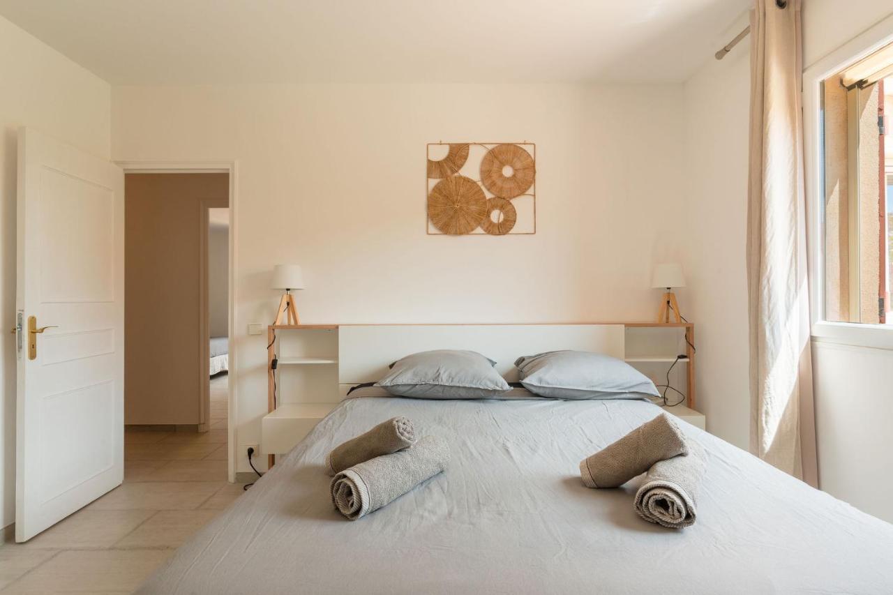 הייר Villa Vue Mer Presqu'Ile De Giens Avec Piscine מראה חיצוני תמונה